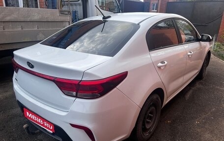 KIA Rio IV, 2017 год, 1 300 000 рублей, 4 фотография