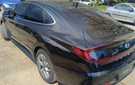 Hyundai Sonata VIII, 2021 год, 2 200 000 рублей, 2 фотография