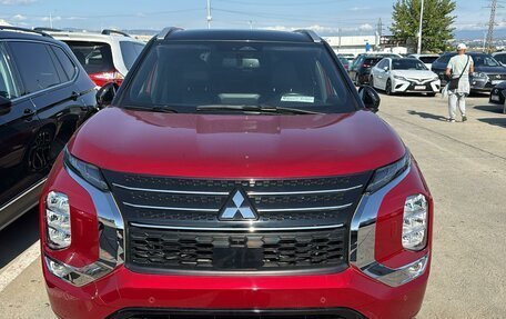 Mitsubishi Outlander, 2021 год, 4 000 000 рублей, 14 фотография