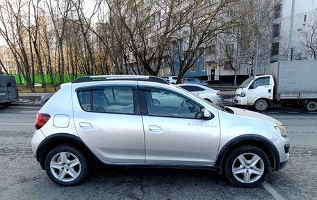 Renault Sandero II рестайлинг, 2017 год, 785 000 рублей, 3 фотография