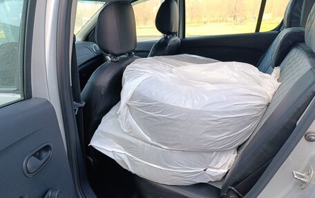 Renault Sandero II рестайлинг, 2017 год, 785 000 рублей, 11 фотография