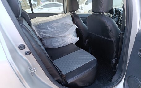 Renault Sandero II рестайлинг, 2017 год, 785 000 рублей, 12 фотография