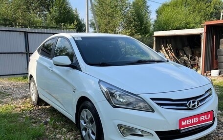 Hyundai Solaris II рестайлинг, 2016 год, 900 000 рублей, 8 фотография