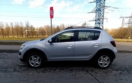 Renault Sandero II рестайлинг, 2017 год, 785 000 рублей, 10 фотография