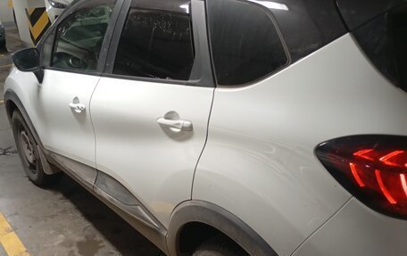 Renault Kaptur I рестайлинг, 2021 год, 1 925 000 рублей, 3 фотография