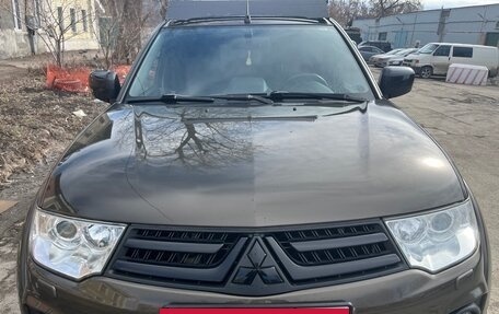Mitsubishi Pajero Sport II рестайлинг, 2015 год, 2 070 000 рублей, 12 фотография