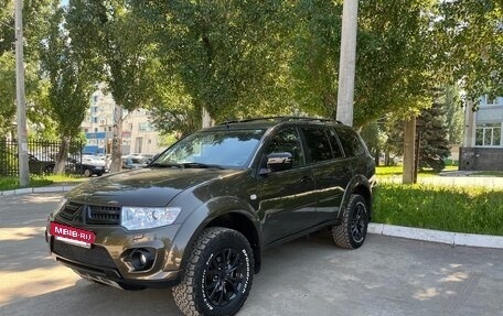 Mitsubishi Pajero Sport II рестайлинг, 2015 год, 2 070 000 рублей, 30 фотография