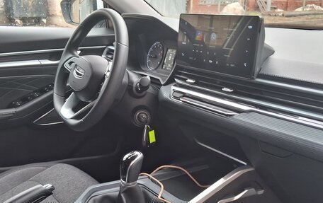 Geely Emgrand, 2024 год, 1 500 000 рублей, 6 фотография