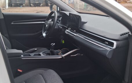 Geely Emgrand, 2024 год, 1 500 000 рублей, 5 фотография