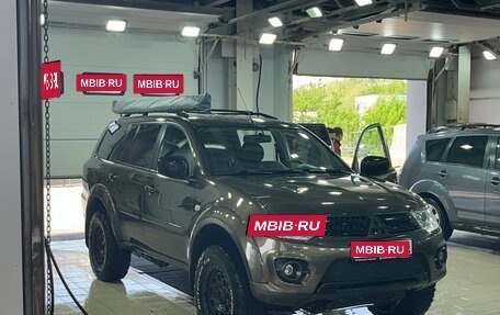 Mitsubishi Pajero Sport II рестайлинг, 2015 год, 2 070 000 рублей, 21 фотография