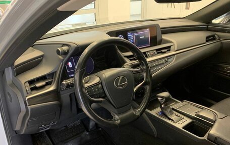 Lexus ES VII, 2018 год, 3 510 500 рублей, 13 фотография