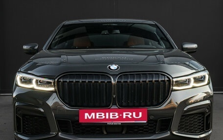 BMW 7 серия, 2020 год, 7 340 000 рублей, 2 фотография