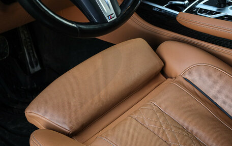 BMW 7 серия, 2020 год, 7 340 000 рублей, 19 фотография