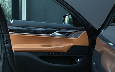 BMW 7 серия, 2020 год, 7 340 000 рублей, 21 фотография