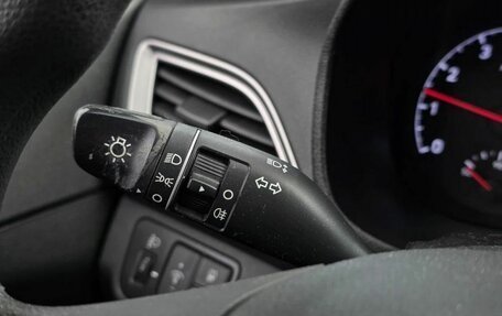 Hyundai Solaris II рестайлинг, 2020 год, 1 600 000 рублей, 14 фотография