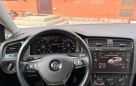 Volkswagen Golf VII, 2018 год, 2 100 000 рублей, 8 фотография