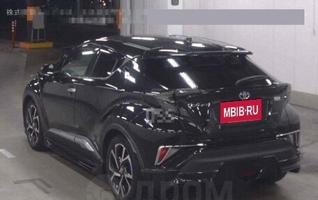 Toyota C-HR I рестайлинг, 2018 год, 2 050 000 рублей, 2 фотография