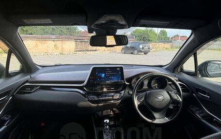 Toyota C-HR I рестайлинг, 2018 год, 2 050 000 рублей, 4 фотография