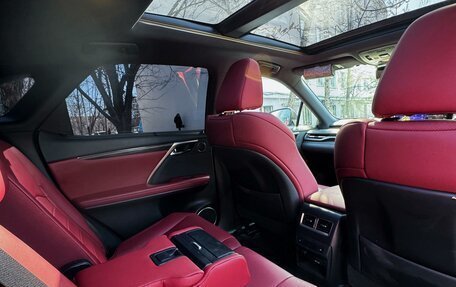 Lexus RX IV рестайлинг, 2017 год, 4 300 000 рублей, 9 фотография