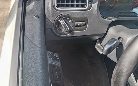 Volkswagen Polo VI (EU Market), 2015 год, 705 000 рублей, 7 фотография