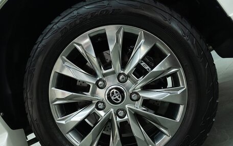 Toyota Land Cruiser 200, 2013 год, 5 100 000 рублей, 5 фотография