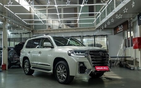 Toyota Land Cruiser 200, 2013 год, 5 100 000 рублей, 38 фотография