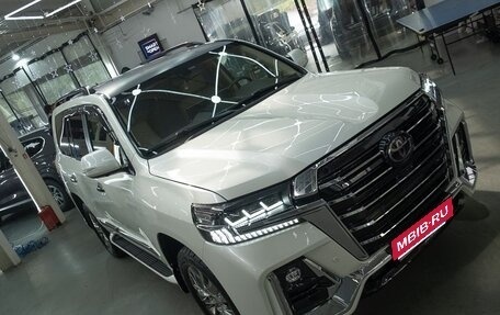 Toyota Land Cruiser 200, 2013 год, 5 100 000 рублей, 39 фотография