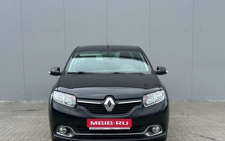 Renault Logan II, 2018 год, 954 000 рублей, 2 фотография