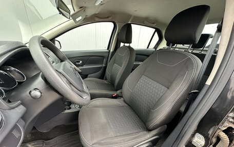 Renault Logan II, 2018 год, 954 000 рублей, 10 фотография