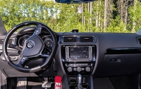 Volkswagen Jetta VI, 2018 год, 1 620 000 рублей, 8 фотография