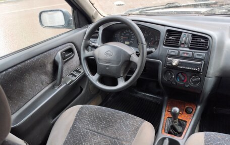 Nissan Primera II рестайлинг, 1998 год, 90 000 рублей, 11 фотография