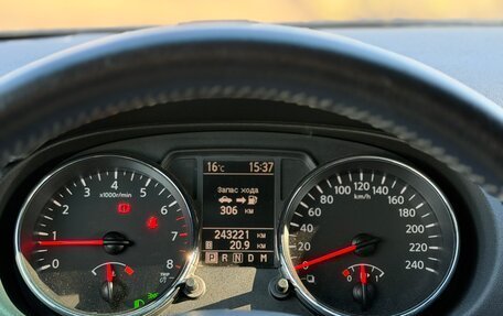 Nissan Qashqai, 2011 год, 959 000 рублей, 12 фотография