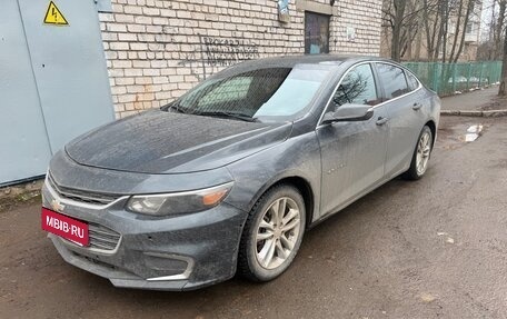 Chevrolet Malibu IX, 2016 год, 1 100 000 рублей, 2 фотография
