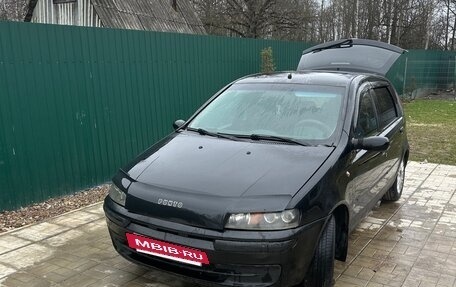 Fiat Punto III Punto Evo рестайлинг, 2002 год, 250 000 рублей, 2 фотография