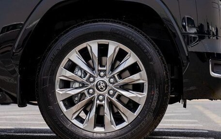 Toyota Land Cruiser, 2025 год, 14 650 000 рублей, 11 фотография