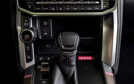 Toyota Land Cruiser, 2025 год, 14 650 000 рублей, 18 фотография