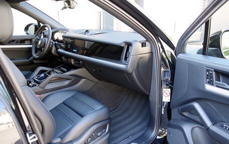 Porsche Cayenne III, 2026 год, 17 838 000 рублей, 9 фотография