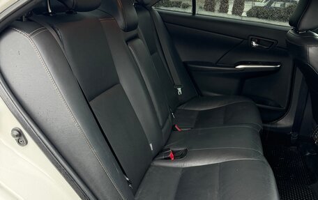 Toyota Camry, 2017 год, 2 300 000 рублей, 15 фотография