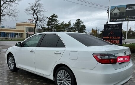 Toyota Camry, 2017 год, 2 300 000 рублей, 7 фотография