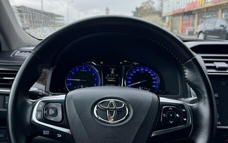 Toyota Camry, 2017 год, 2 300 000 рублей, 20 фотография