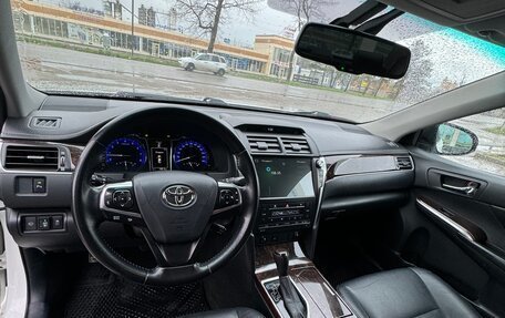 Toyota Camry, 2017 год, 2 300 000 рублей, 19 фотография