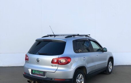 Volkswagen Tiguan I, 2011 год, 1 095 000 рублей, 5 фотография