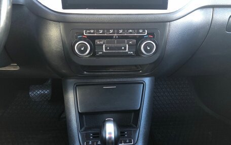 Volkswagen Tiguan I, 2011 год, 1 095 000 рублей, 12 фотография