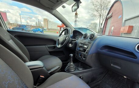 Ford Fiesta, 2007 год, 650 000 рублей, 6 фотография