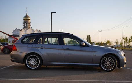 BMW 3 серия, 2010 год, 1 300 000 рублей, 4 фотография
