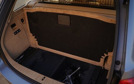 BMW 3 серия, 2010 год, 1 300 000 рублей, 12 фотография