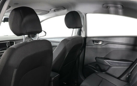 Hyundai Solaris II рестайлинг, 2017 год, 1 375 000 рублей, 12 фотография