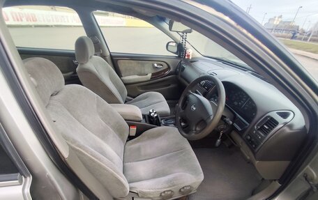 Nissan Cefiro III, 2001 год, 330 000 рублей, 5 фотография