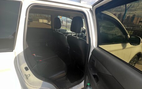 Mitsubishi Outlander III рестайлинг 3, 2018 год, 1 800 000 рублей, 10 фотография