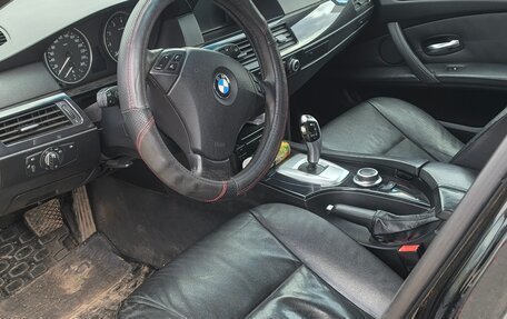 BMW 5 серия, 2008 год, 850 000 рублей, 16 фотография